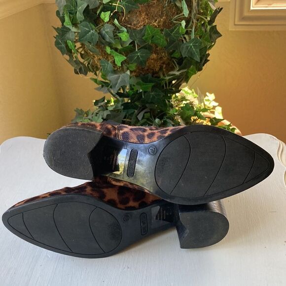 Nine West Cheetah Print Faux Fur Pull On Ankle Booties Size 7.5 - Picture 12 of 15